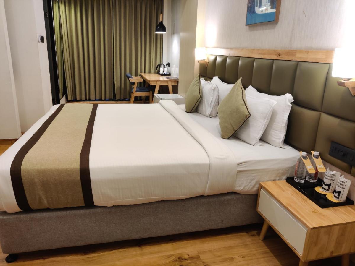 The M Hotel Raipur  Exterior photo